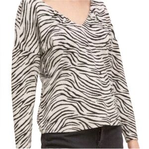 Maeve by Anthropologie Zebra Striped Pullover Sweater. Sz M. Gray/black stripe.